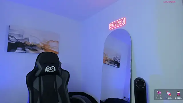 Snapshot of LucianSinclair chatting on 8, 12, 2024 LucianSinclair online show from 8, 12, 2024