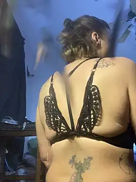 Everlyrose27 online show from 6, 12, 2024