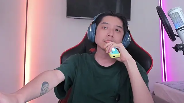 wexlee7 online show from 24, 9, 2025