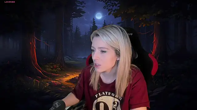 Lisaonthemoon online show from 5, 12, 2024