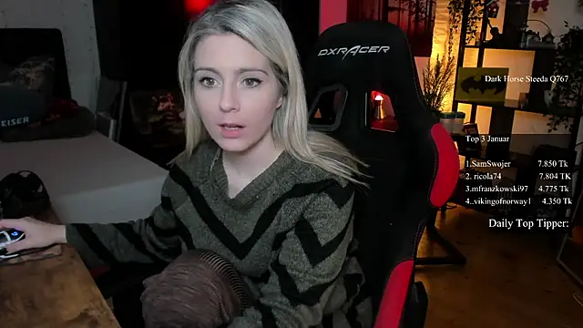 Lisaonthemoon online show from 30, 1, 2025