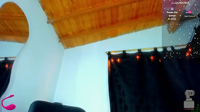 esteveen ortegas  online show from 16, 9, 2025