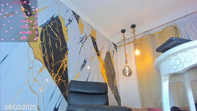 Snapshot of Brianna_Stars chatting on 8, 2, 2025 Brianna Stars online show from 8, 2, 2025