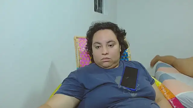 Snapshot of big_small_h0rny_ chatting on 23, 11, 2025 big small h0rny online show from 23, 11, 2025