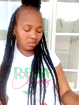 Bootycurvy2 online show from 5, 10, 2025