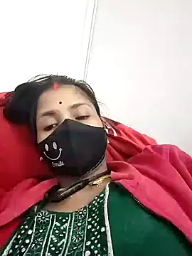 Snapshot of RADHA95 chatting on 13, 2, 2026 RADHA95 online show from 13, 2, 2026