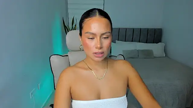 AndreaMartini online show from 24, 2, 2025