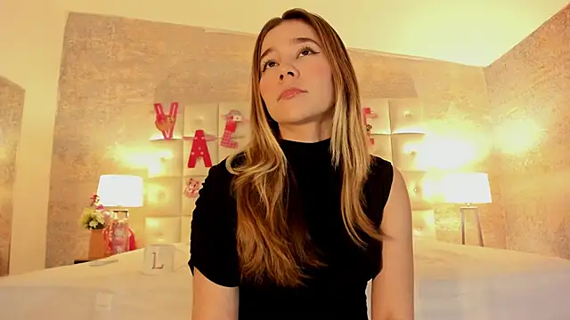 Lezy  online show from 15, 2, 2026