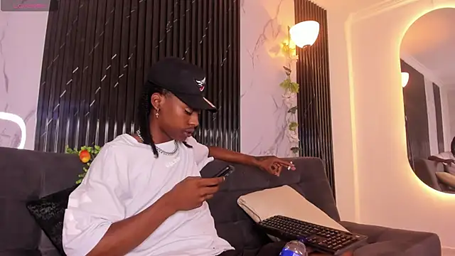 BRYXXXON1 online show from 6, 2, 2025