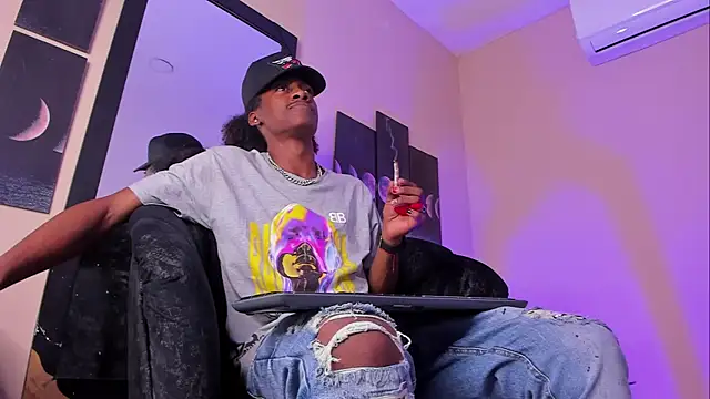 BRYXXXON1 online show from 28, 2, 2025