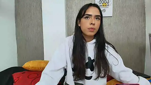 Cloeandtyfanny online show from 10, 2, 2025