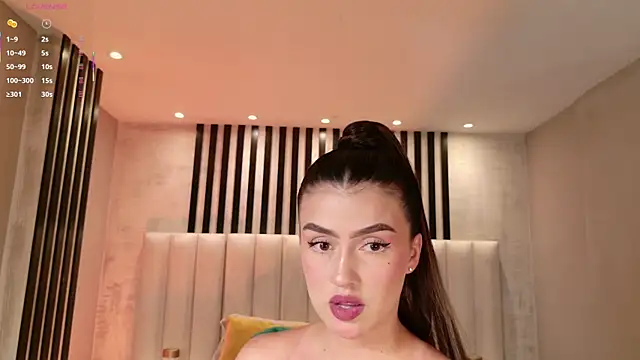 PaulinaSantos  online show from 23, 2, 2026