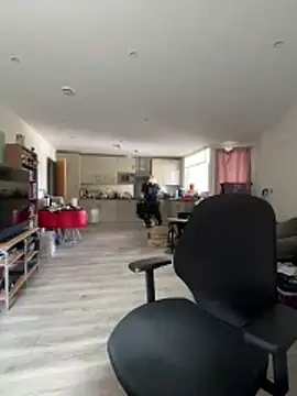 LondonTeffy online show from 16, 4, 2026