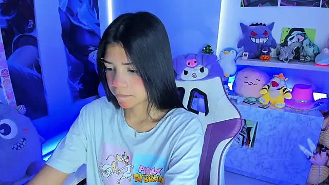 Snapshot of cutestephuwu chatting on 28, 12, 2024 cutestephuwu online show from 28, 12, 2024