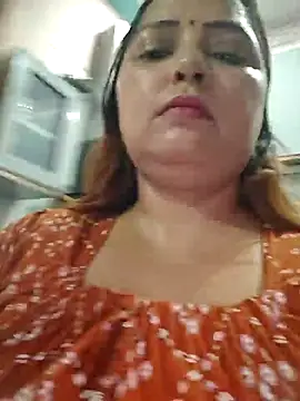 Snapshot of Dianaa9 chatting on 6, 7, 2026 Dianaa9 online show from 6, 7, 2026