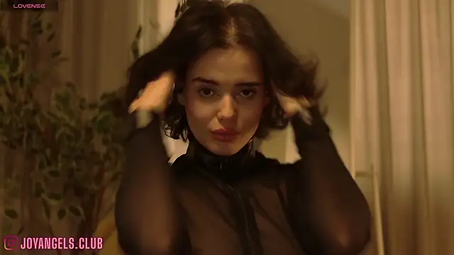 SophieCharm online show from 28, 3, 2026