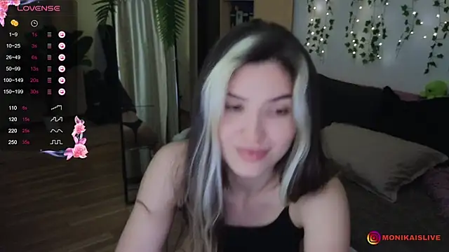 monikavenom online show from 28, 9, 2025