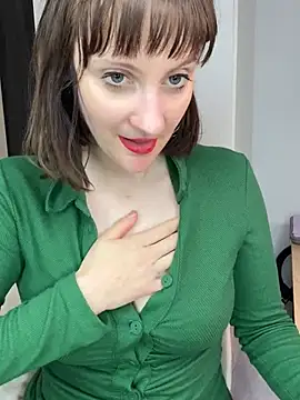 victoirenextdoor online show from 1, 3, 2025