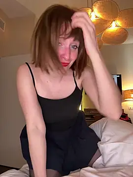 victoirenextdoor online show from 13, 3, 2025