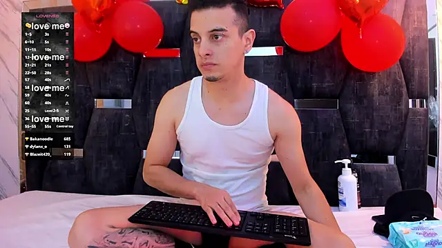 Maximo   online show from 9, 2, 2025