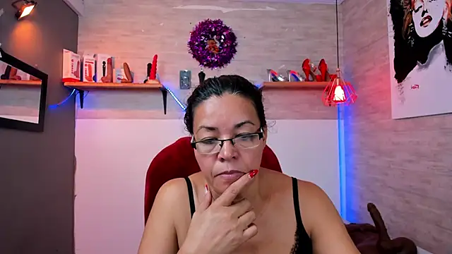 Snapshot of MaturePure chatting on 14, 12, 2025 MaturePure online show from 14, 12, 2025