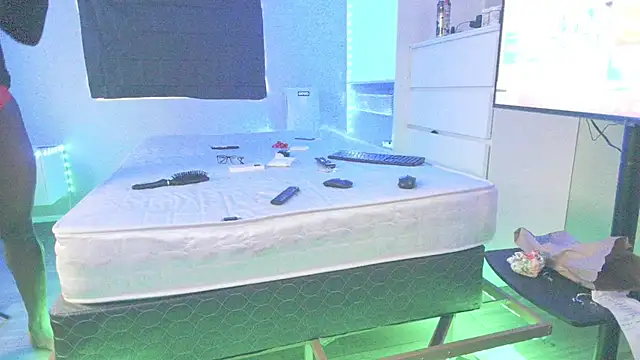 THICKwithDICKK online show from 28, 1, 2025