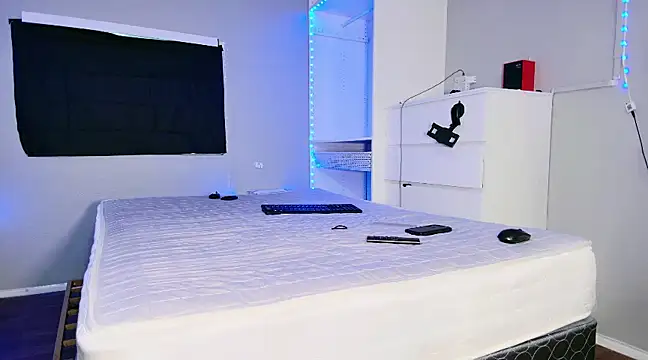 THICKwithDICKK online show from 8, 3, 2025