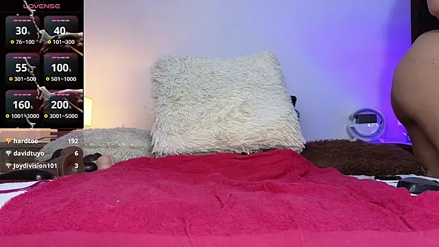 Snapshot of antonellagold43 chatting on 19, 3, 2025 antonellagold43 online show from 19, 3, 2025