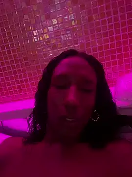 Snapshot of tamarabigass1 chatting on 20, 3, 2025 tamarabigass1 online show from 20, 3, 2025