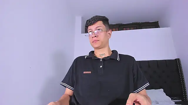 AgarEvans online show from 3, 1, 2025