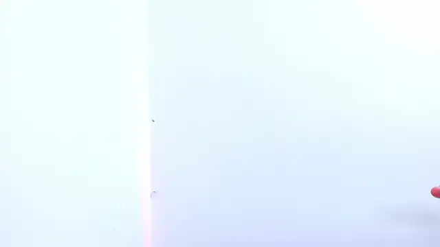 nicole valencia  online show from 30, 3, 2026