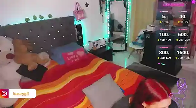 Pocahontaslovex online show from 18, 12, 2024