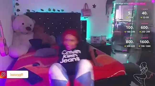 Pocahontaslovex online show from 19, 12, 2024