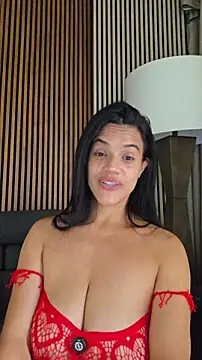 Snapshot of Deisy_Torres chatting on 2, 6, 2026 Deisy Torres online show from 2, 6, 2026