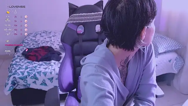 Snapshot of _Apola_77 chatting on 4, 12, 2024 Apola 77 online show from 4, 12, 2024