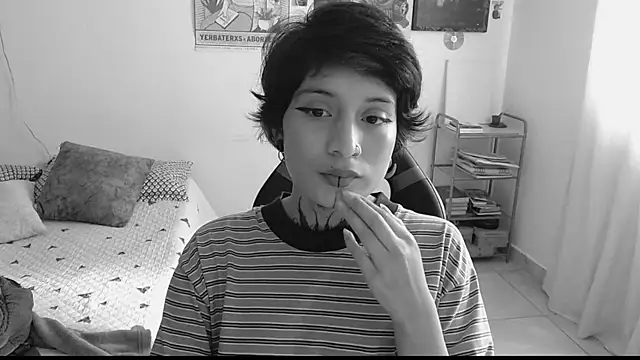 Snapshot of _Apola_77 chatting on 4, 2, 2025 Apola 77 online show from 4, 2, 2025