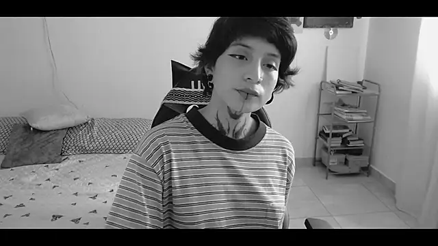 Snapshot of _Apola_77 chatting on 23, 2, 2025 Apola 77 online show from 23, 2, 2025