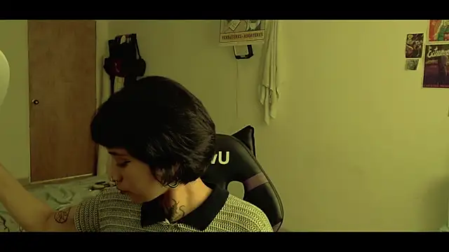 Snapshot of _Apola_77 chatting on 17, 3, 2025 Apola 77 online show from 17, 3, 2025