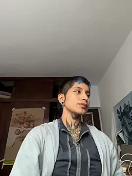 Snapshot of _Apola_77 chatting on 13, 10, 2025 Apola 77 online show from 13, 10, 2025