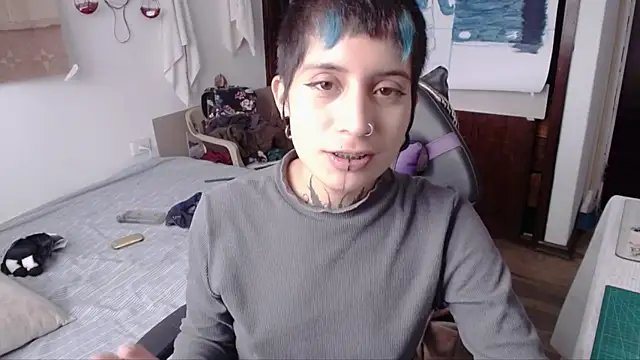 Snapshot of _Apola_77 chatting on 28, 10, 2025 Apola 77 online show from 28, 10, 2025