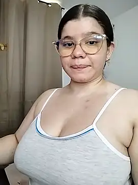 Snapshot of Danzel1105 chatting on 16, 7, 2026 Danzel1105 online show from 16, 7, 2026