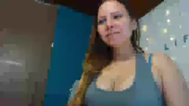 Snapshot of camila_delarosa chatting on 10, 12, 2024 camila delarosa online show from 10, 12, 2024