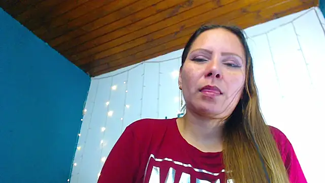 Snapshot of camila_delarosa chatting on 28, 12, 2024 camila delarosa online show from 28, 12, 2024