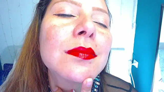 Snapshot of camila_delarosa chatting on 4, 2, 2025 camila delarosa online show from 4, 2, 2025