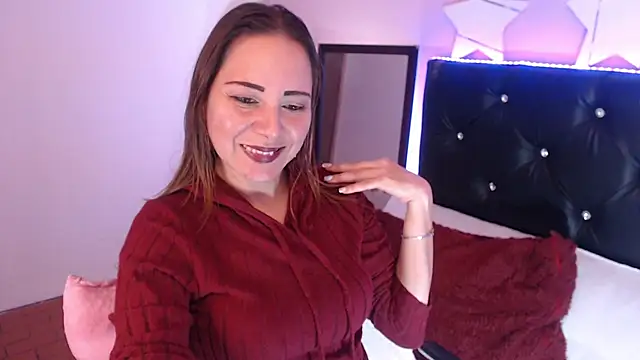 camila delarosa online show from 28, 10, 2025