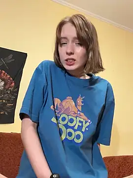 Crayzy Luv online show from 15, 1, 2025