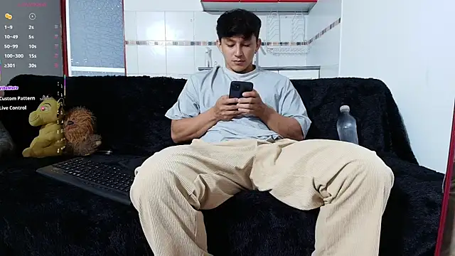 jacques cardiet online show from 8, 4, 2026