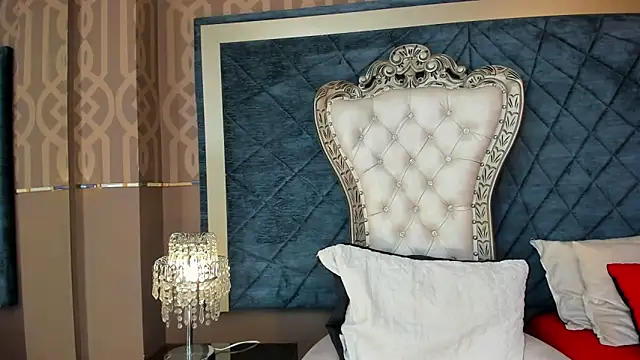 Janna Rousse  online show from 29, 10, 2025