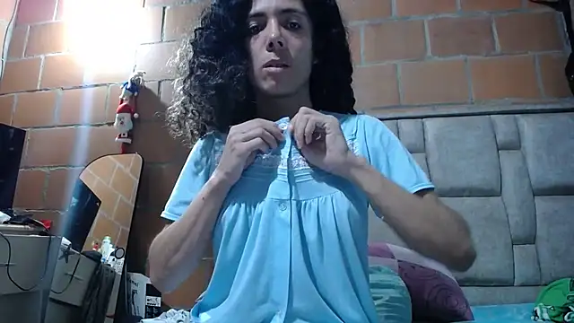 Snapshot of Nadia_Monroe chatting on 10, 10, 2025 Nadia Monroe online show from 10, 10, 2025