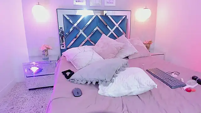 Snapshot of Miakhalifa_7 chatting on 22, 2, 2025 Miakhalifa 7 online show from 22, 2, 2025